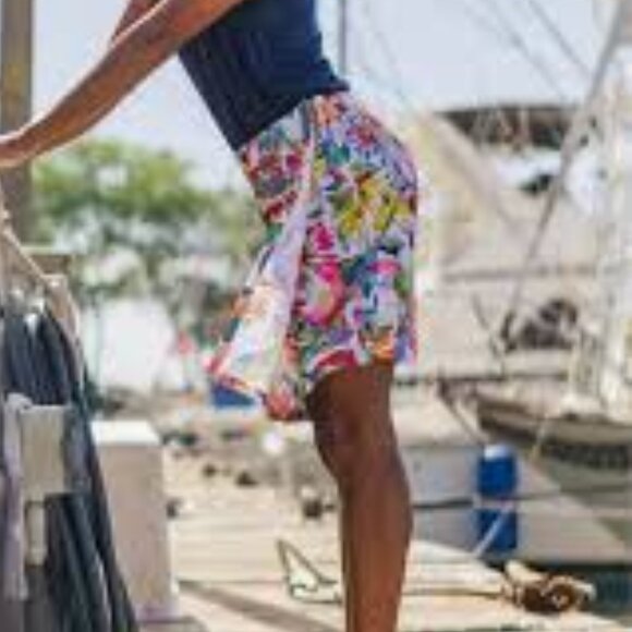 RipSkirt Hawaii - fabulous summer skirt! - Picture 1 of 9